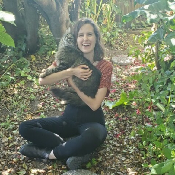 Meet your Posher, Rianna - Picture 3 of 3